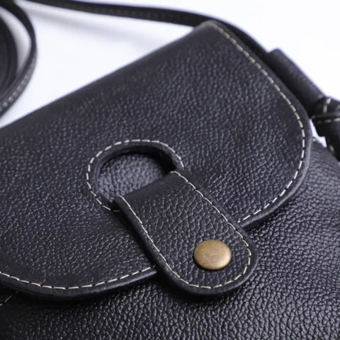 Men’s Black Leather Travel Crossbody Bag