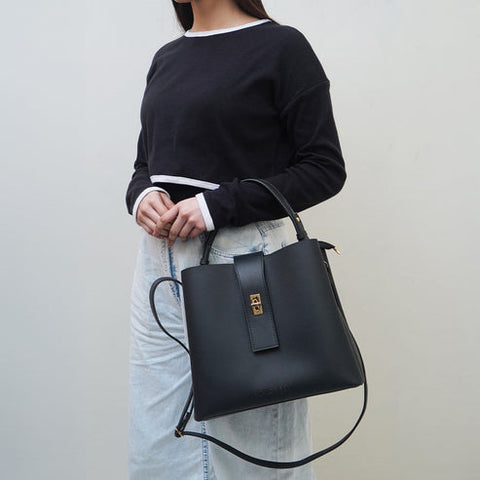 Black Hobo Handbag