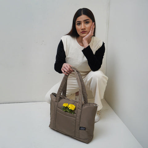 Walnut Puffy tote bag